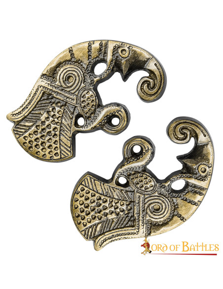 Corvos de latão antigos com montagens...