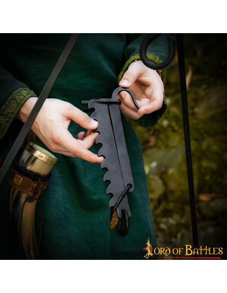 Suporte medieval para caldeirões,...