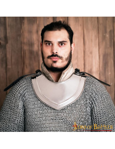 Gorjão medieval simples em aço macio