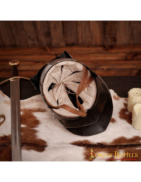 Capacete italiano Sallet com forro...