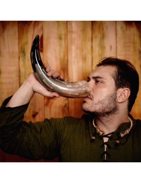 Chifre de boi com manchas...