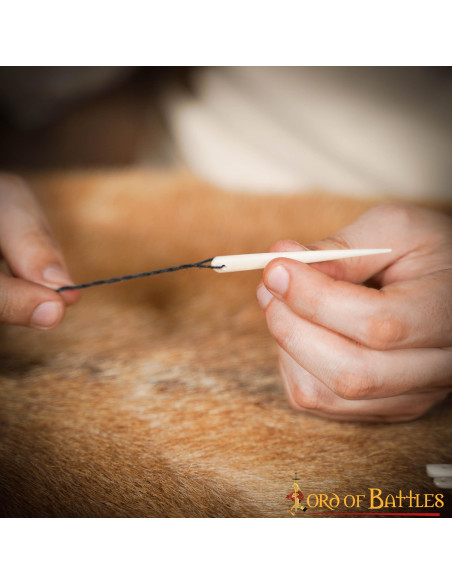 Conjunto de 5 agulhas de osso Viking...