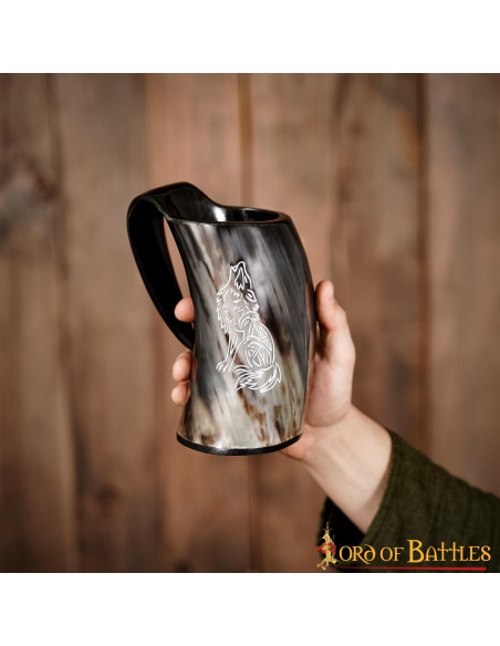 Bacia do Renascimento com visor