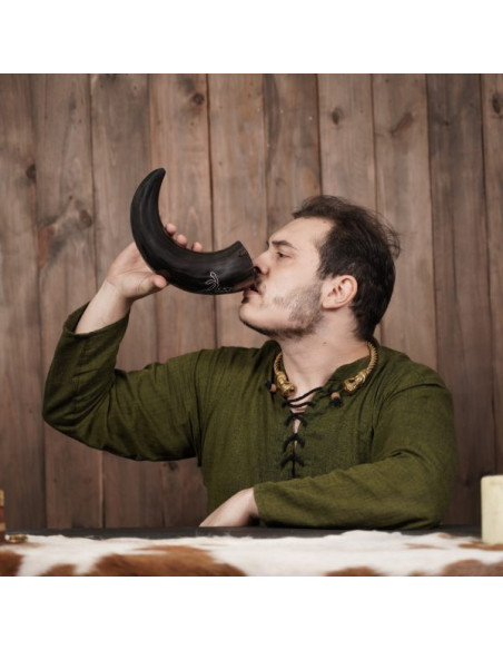 Design de chifre de beber Viking...