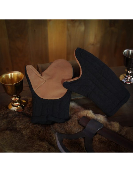 Luvas pretas de algodão acolchoadas