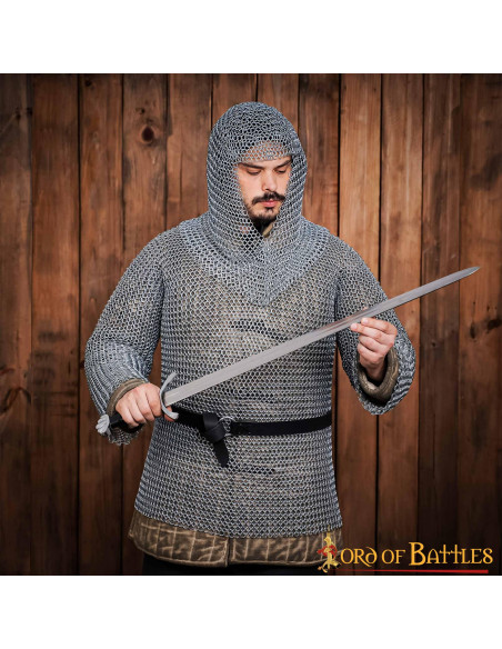 Cota de malha com anéis de carrasco...