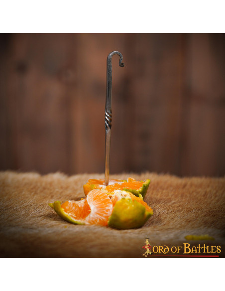 Garfo e espeto Viking forjado à mão