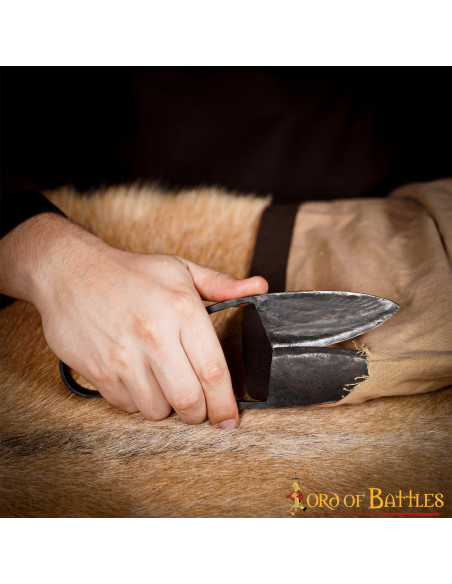 Tesoura medieval de ferro forjado à...