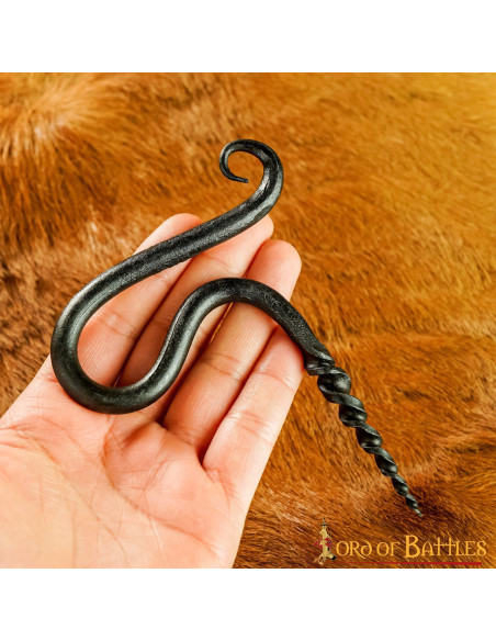 Saca-rolhas medieval forjado à mão...