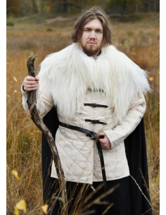 Pele de ovelha branca nórdica para os ombros 2