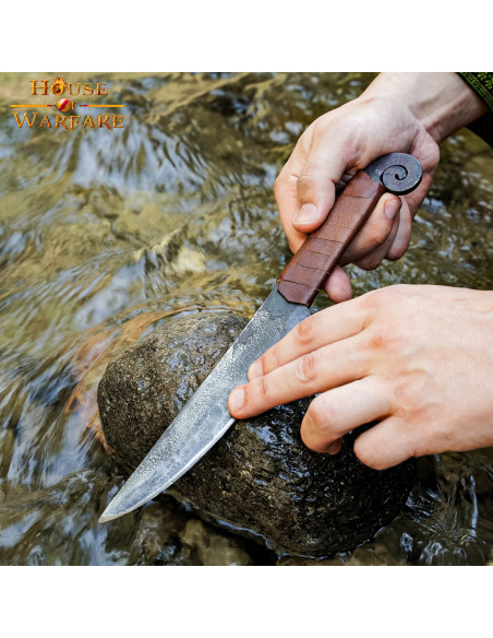 Faca medieval espiral com cabo de...