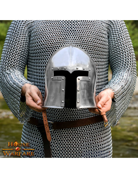 Barbuto italiano em aço, séc. XV