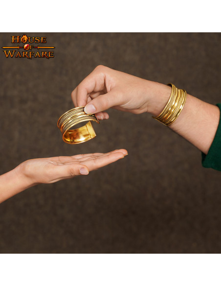 Bracelete medieval em latão (16,5 cm.)