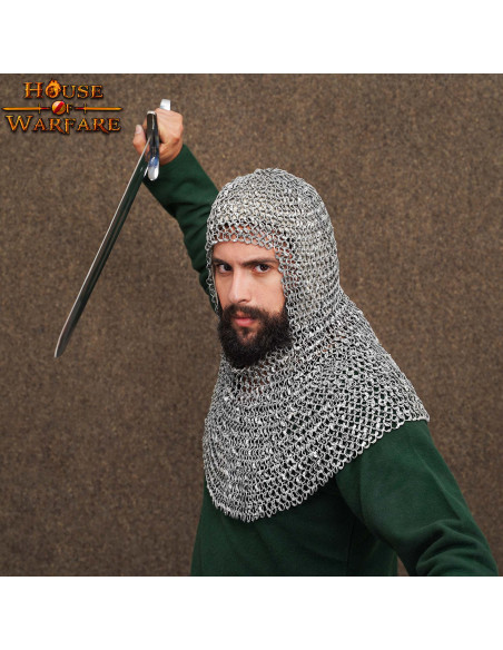 Carrasco e ombreiras de cota de malha...