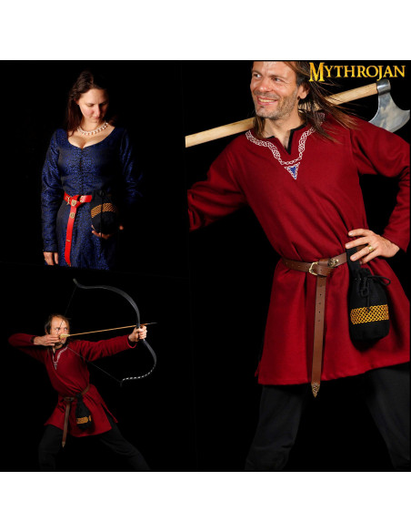 Bolsa de lã bordada medieval para cinto