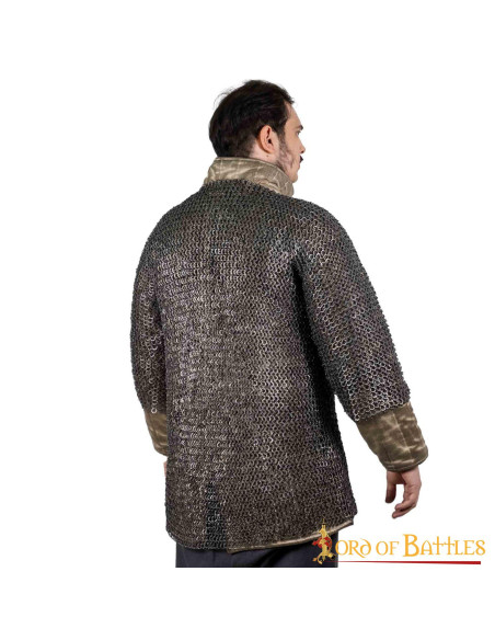 Cota de malha medieval com anéis de...