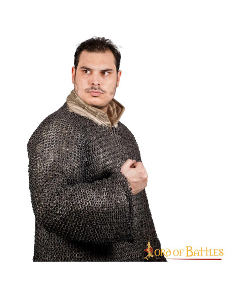 Cota de malha medieval longa com...