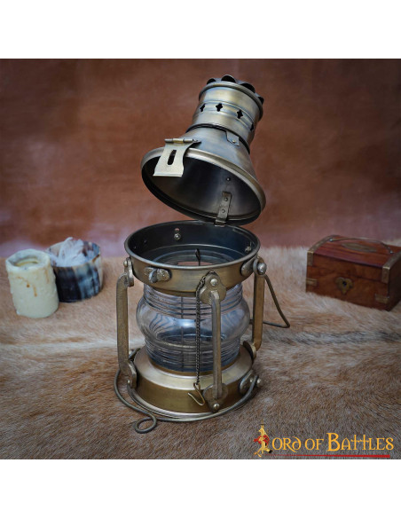 Candeeiro de óleo medieval de latão...