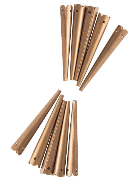 Conjunto de 10 aiglets ou suportes em...