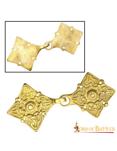 Fecho manto Gulbische banhado a latão, séc. 2