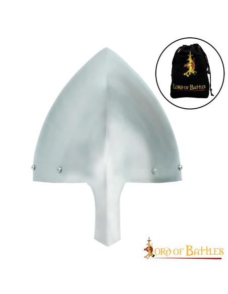 Capacete nasal Olmutz do século XI...