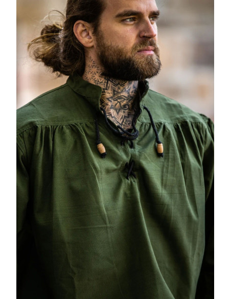 Camisa medieval verde com laços