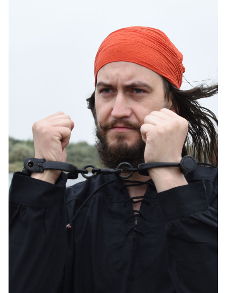 Algemas medievais em aço preto