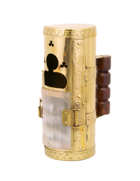 Lanterna de latão medieval para velas