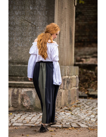 Blusa clássica medieval modelo Emma,...