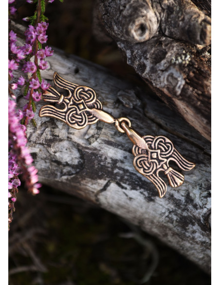 Pregadeira Viking Hugin e Munin, em...