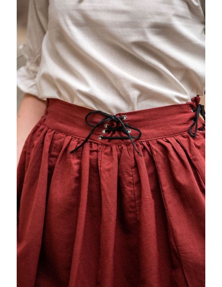 Saia medieval com bordado modelo...