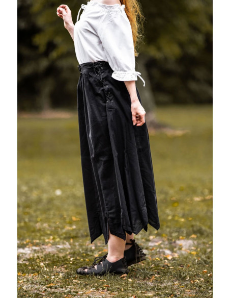 Saia medieval com bordado modelo...