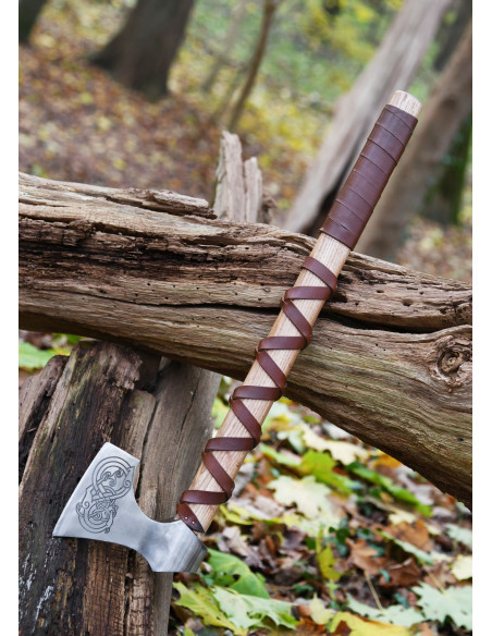 Machado de aço fundido norueguês com...