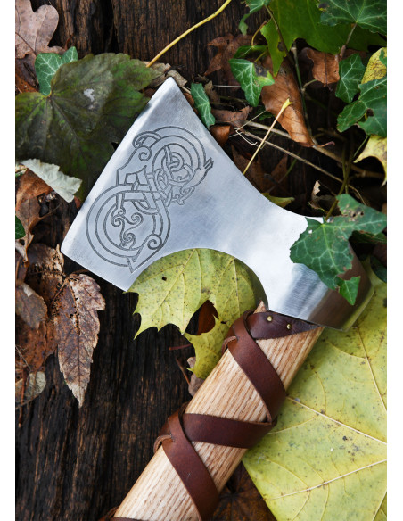 Machado de aço fundido norueguês com...