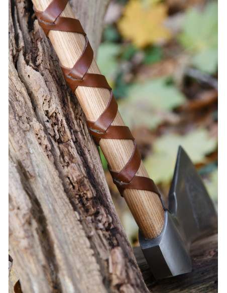 Machado de aço fundido norueguês com...