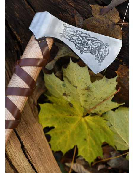 Machado de aço fundido norueguês com...