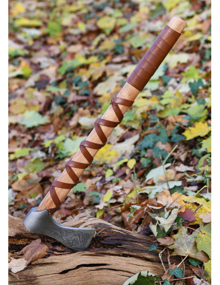 Machado de aço fundido norueguês com...