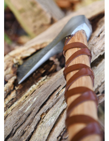 Machado de aço fundido norueguês com...