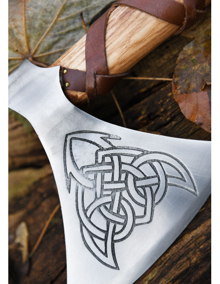 Machado de aço fundido norueguês com...