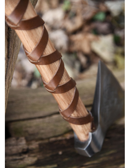 Machado de aço fundido norueguês com...