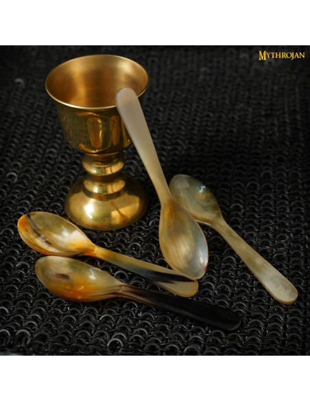 Conjunto de 4 colheres medievais de...