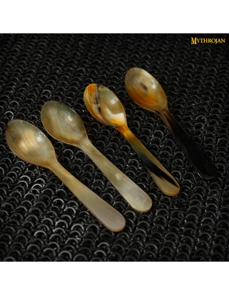 Conjunto de 4 colheres medievais de...