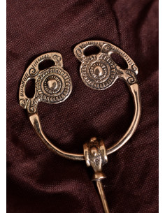 Broche Viking tipo Gldsborough Fibula, latão (6,3 cm.) 2