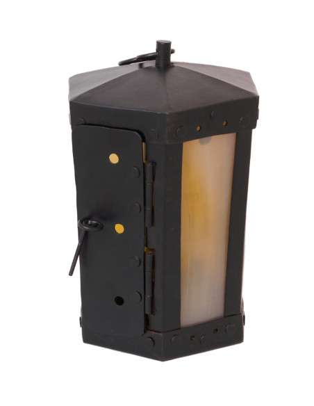 Candeeiro com vidros em chifre, feito...