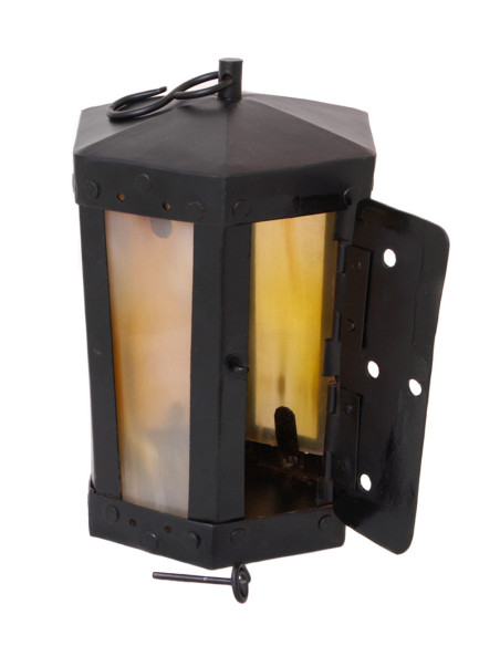 Candeeiro com vidros em chifre, feito...