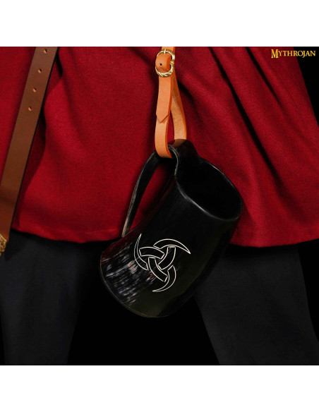 Jarro de nós celtas em chifre de...