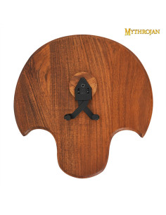 Suporte, madeira e metal, com ameias para pendurar espada...