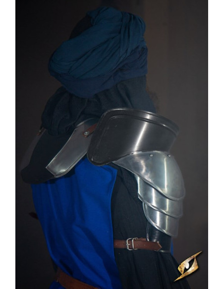 Conjunto gola e ombreiras modelo...