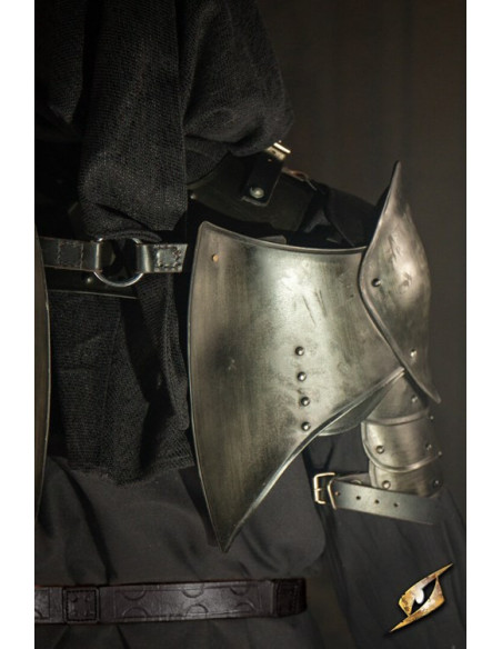 Conjunto gorjal modelo morto-vivo e...