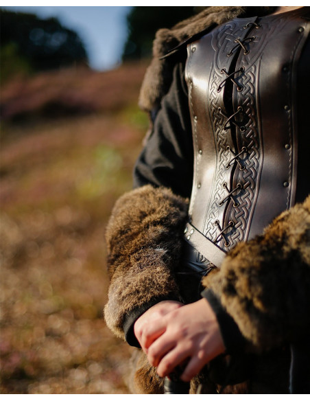 Braçadeiras vikings gigantes de pele...